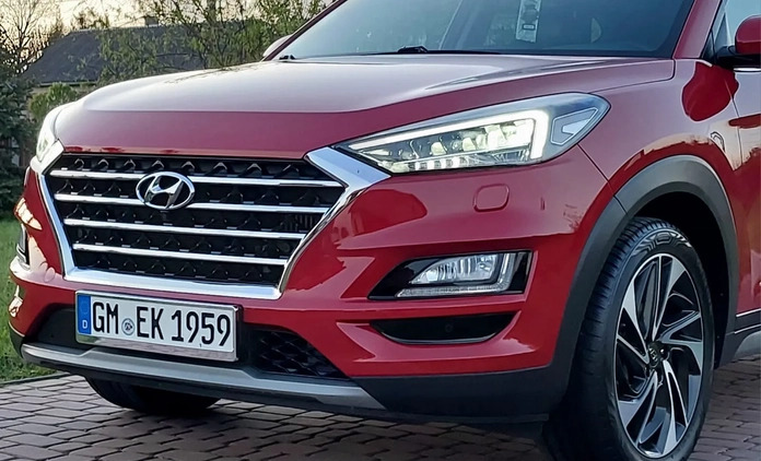 Hyundai Tucson cena 93800 przebieg: 120000, rok produkcji 2019 z Dobrzyca małe 631